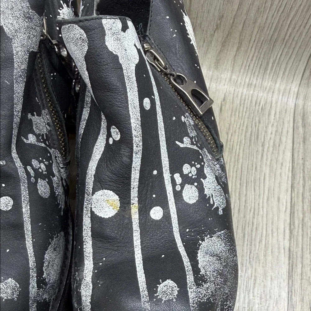 Sofia Black and White Platform Shoes
